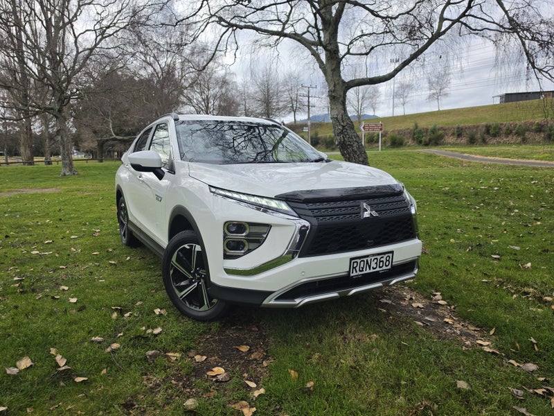 2026 Mitsubishi Eclipse Cross XLS PHEV/4WD/AT