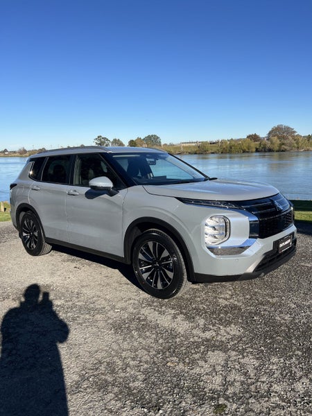 2026 Mitsubishi Outlander 2.5P LS 4WD