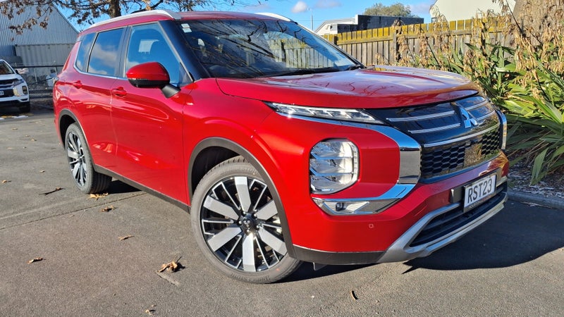 2026 Mitsubishi Outlander 2.5P XLS 4WD CVT