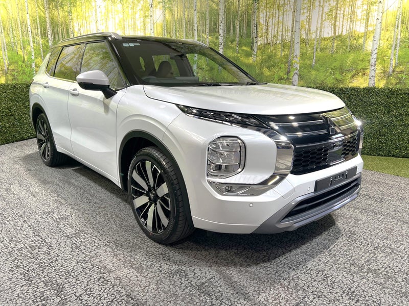 2026 Mitsubishi Outlander EXCEED 2.5 AUTO - 7 SEAT