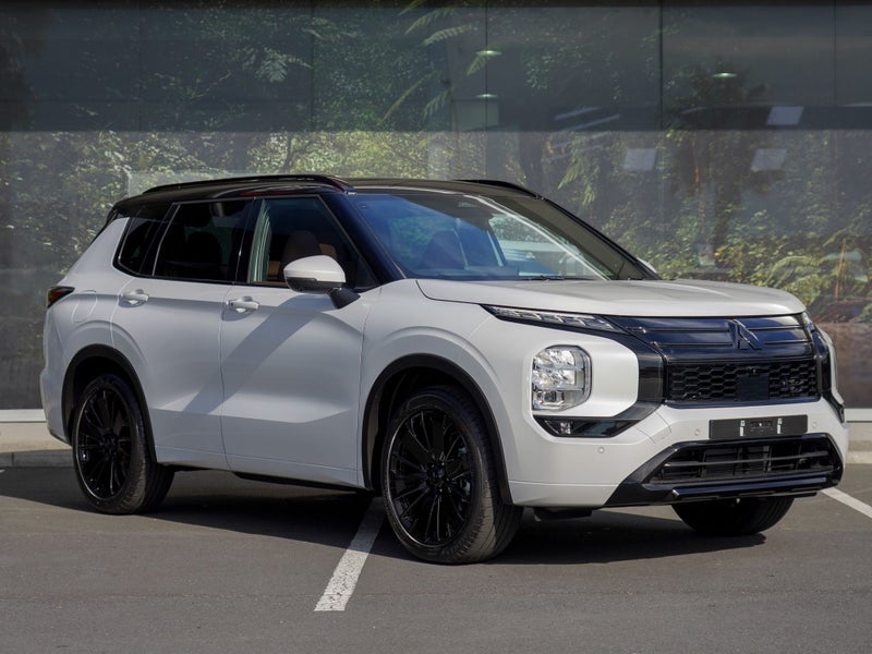 2026 Mitsubishi Outlander EXCEED 2.5 PETROL 2WD...