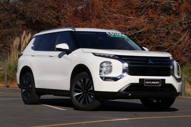 2026 Mitsubishi Outlander LS 2.5P 2WD