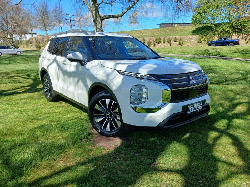2026 Mitsubishi Outlander LS 2.5P/CVT