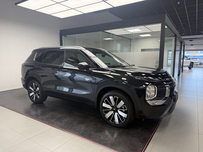 2026 Mitsubishi Outlander PHEV EXCEED 4WD