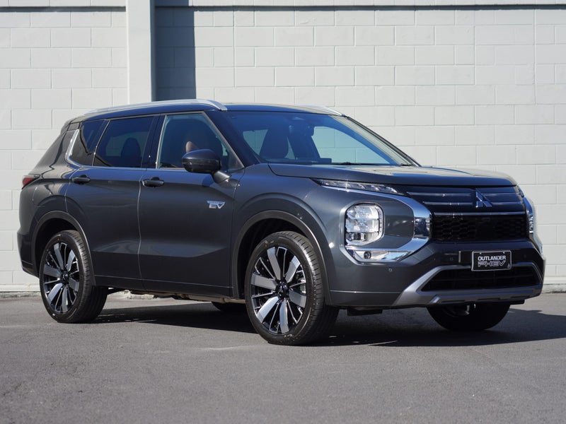 2026 Mitsubishi Outlander PHEV EXCEED 4WD