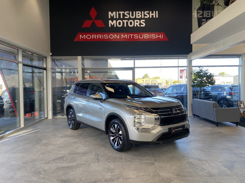2026 Mitsubishi Outlander PHEV LS 4WD