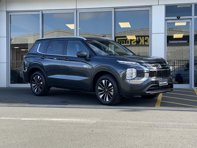 2026 Mitsubishi Outlander PHEV LS 4WD - PLUG-IN...