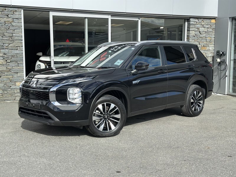 2026 Mitsubishi Outlander PHEV LS (S-AWC)