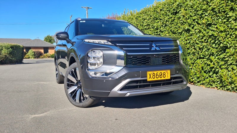 2026 Mitsubishi Outlander PHEV VRX 4WD