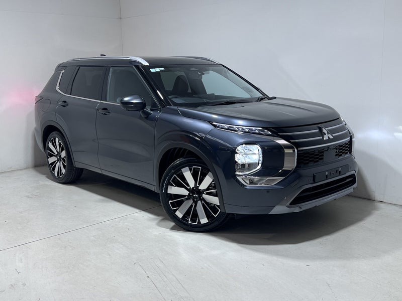 2026 Mitsubishi Outlander VRX 2.5 2WD 7 SEAT SUV