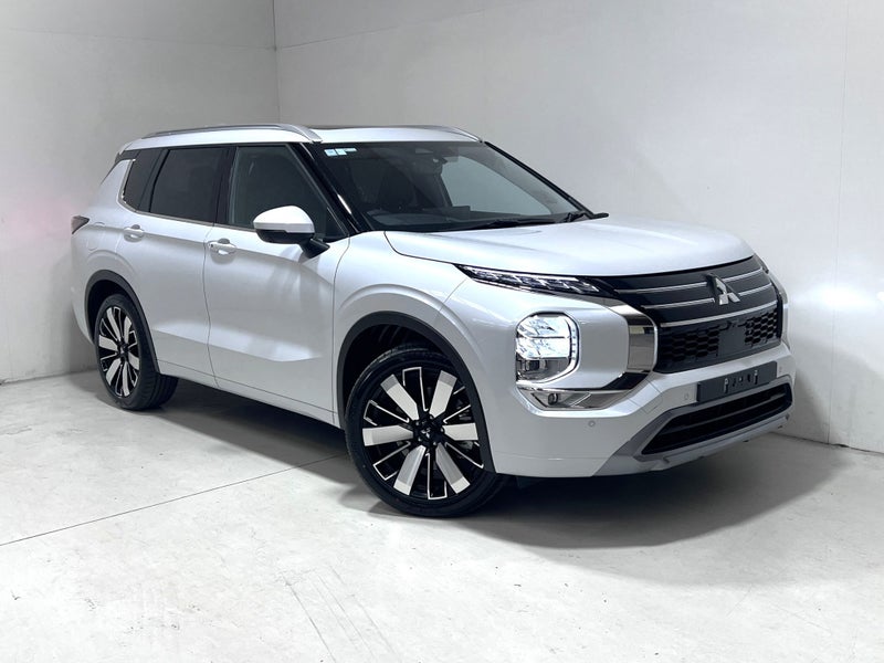 2026 Mitsubishi Outlander VRX 2.5 4WD 7 SEAT SUV