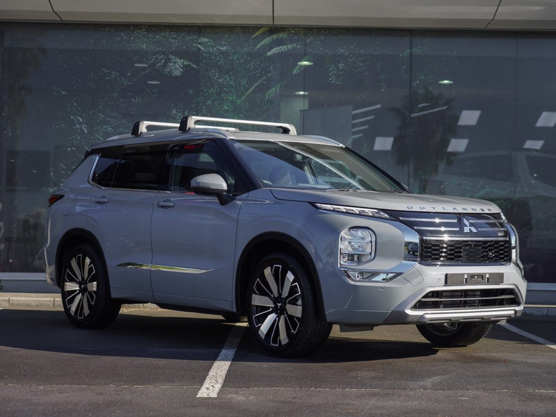 2026 Mitsubishi Outlander VRX 2.5 PETROL 2WD 7...