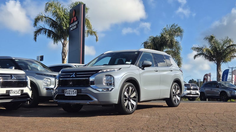 2026 Mitsubishi Outlander VRX 2.5P 2WD AUTO