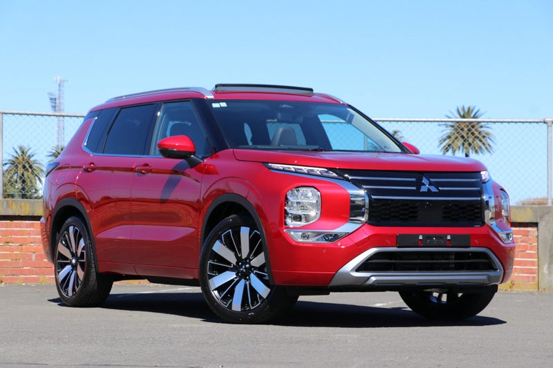 2026 Mitsubishi Outlander VRX 2WD 2.5P