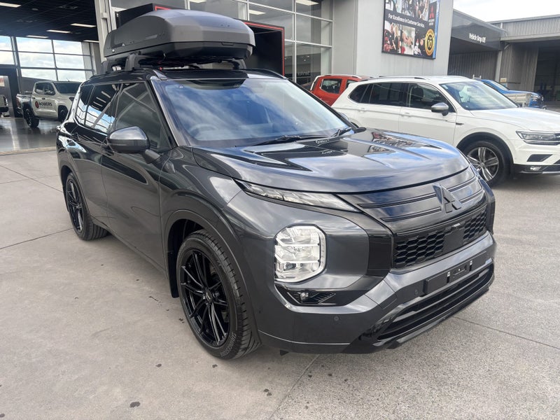 2026 Mitsubishi Outlander VRX 4WD