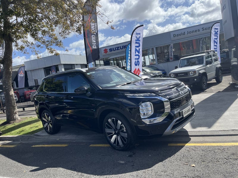 2026 Mitsubishi Outlander VRX