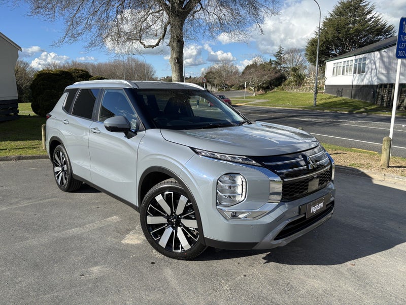 2026 Mitsubishi Outlander XLS 2.5P/4WD/CVT AWD...