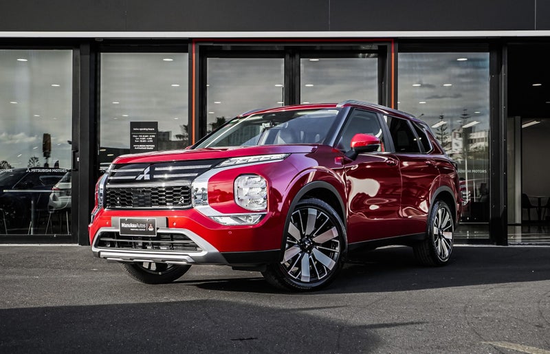 2026 Mitsubishi Outlander XLS 4WD