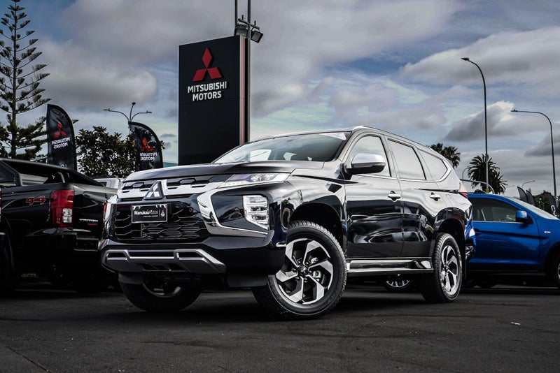 2026 Mitsubishi Pajero Sport VRX