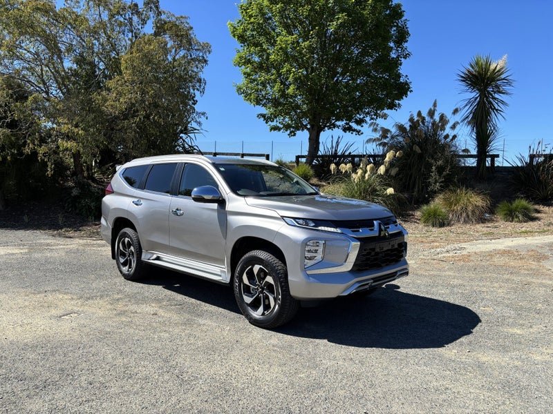2026 Mitsubishi Pajero Sport VRX 2.4D/4WD/8AT 7...