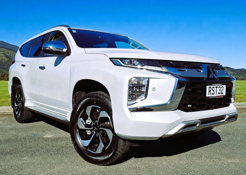 2026 Mitsubishi Pajero Sport VRX 4WD - Ring us...