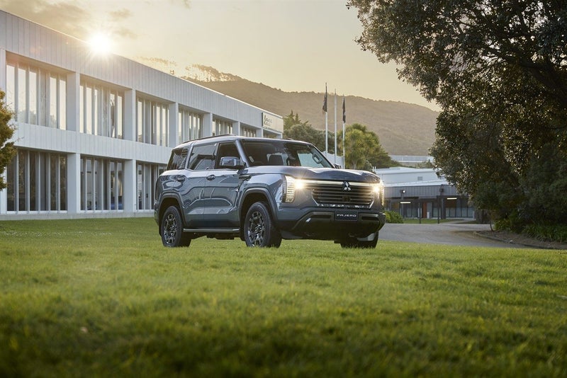 2026 Mitsubishi Pajero VRX
