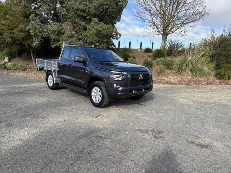 2026 Mitsubishi Triton CC CHASSIS GLX 4WD 6AT 2...
