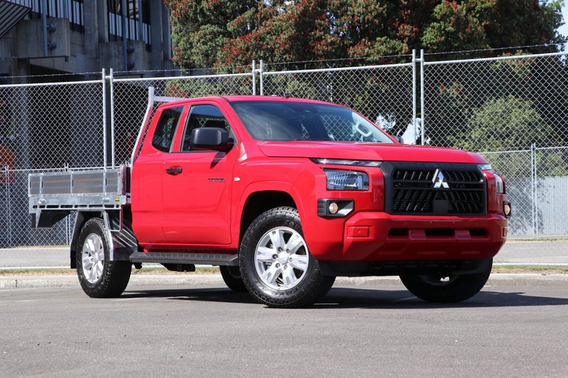 2026 Mitsubishi Triton Club Cab GLX Flat Deck 4WD
