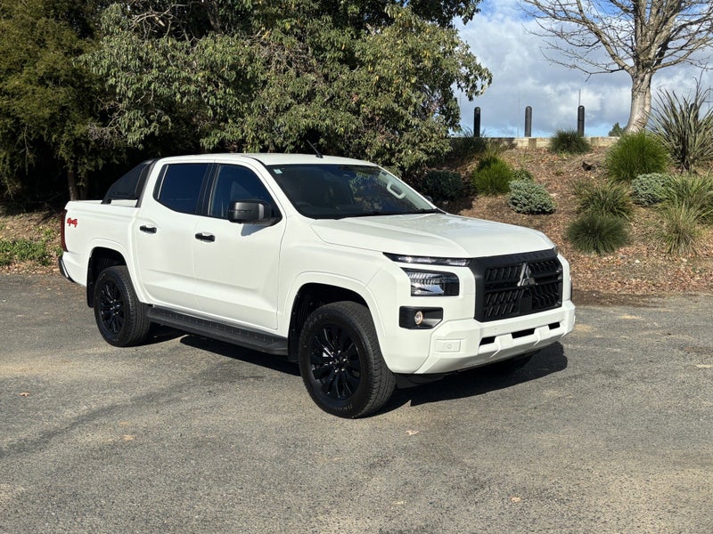 2026 Mitsubishi Triton DC GLX SPORT 4WD 6AT AUT...