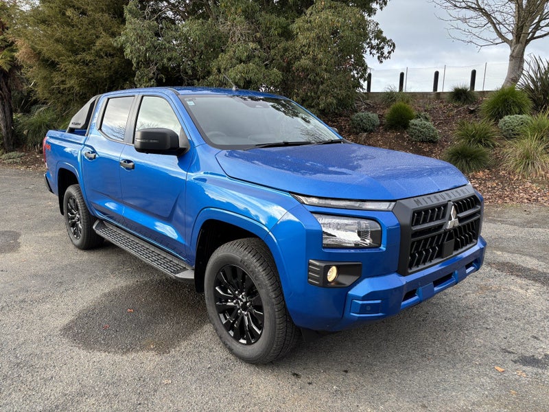 2026 Mitsubishi Triton DC GLX SPORT 4WD 6AT AUT...