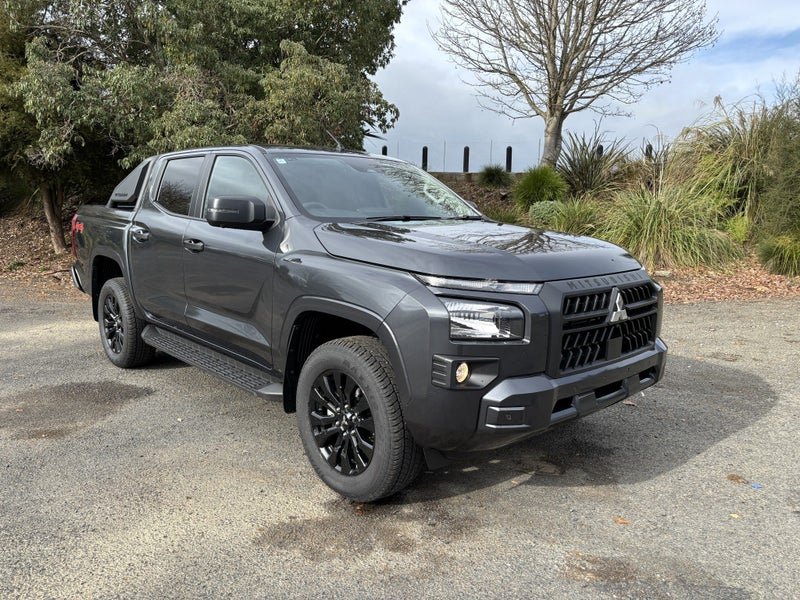 2026 Mitsubishi Triton DC GLX SPORT 4WD 6AT AUT...
