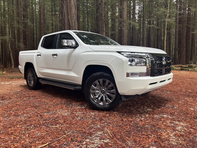 2026 Mitsubishi Triton DC GLXR 2WD