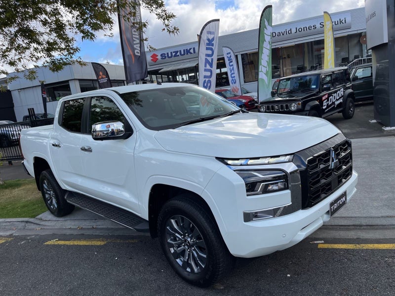 2026 Mitsubishi Triton DC GLXR 4WD 6AT