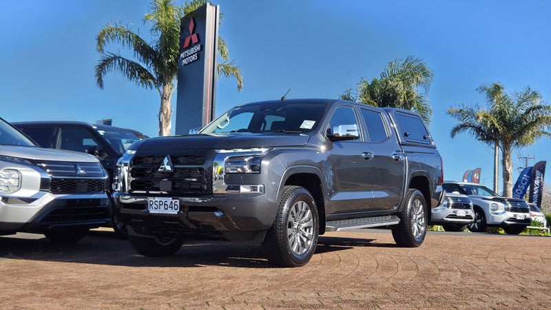 2026 Mitsubishi Triton DC GlXR AUTO 2.4D