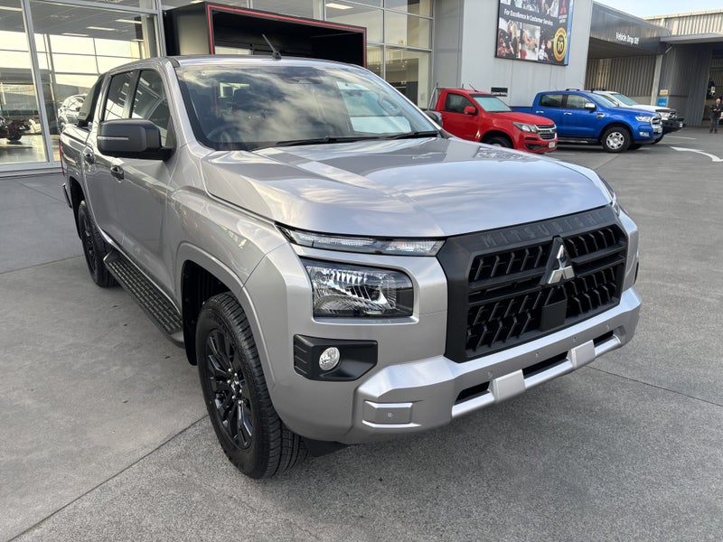 2026 Mitsubishi Triton DC GLXS 4WD