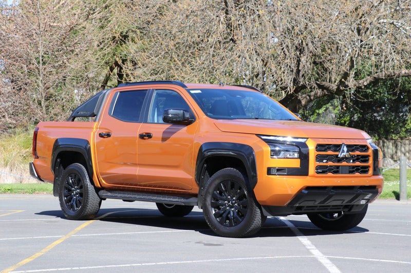 2026 Mitsubishi Triton DC VRX 4WD 6AT