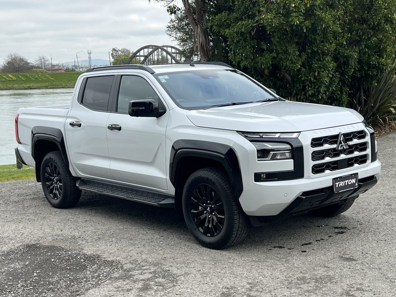 2026 Mitsubishi Triton DC VRX 4WD 6AT