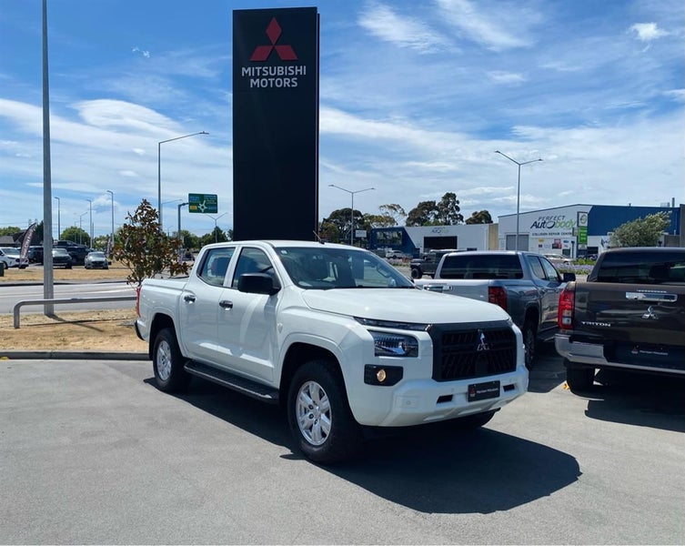 2026 Mitsubishi Triton DC WS 2.4D GLX 4WD 6AT