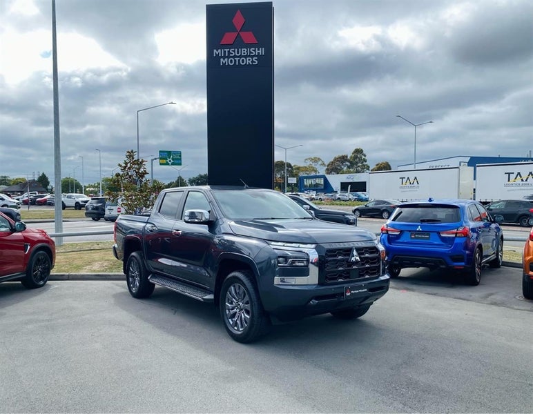 2026 Mitsubishi Triton DC WS 2.4D GLXR 2WD 6AT