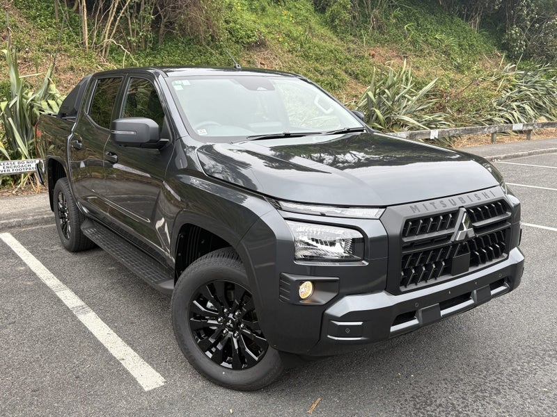 2026 Mitsubishi Triton DC WS 2.4D GLXS 4WD 6AT
