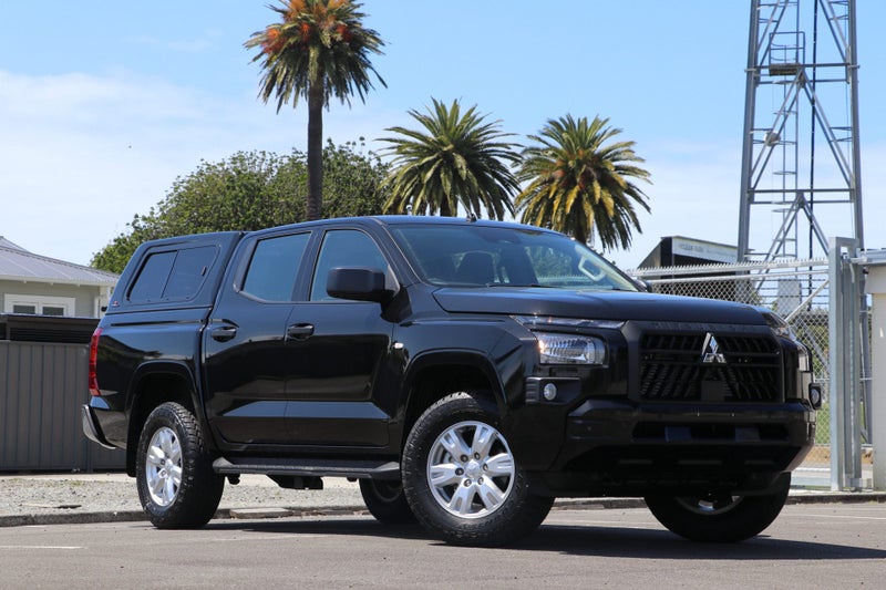 2026 Mitsubishi Triton GLX 2WD Auto (TRADE PACK)