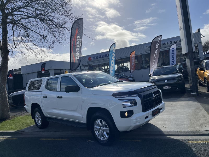 2026 Mitsubishi Triton GLX 4WD 6AT