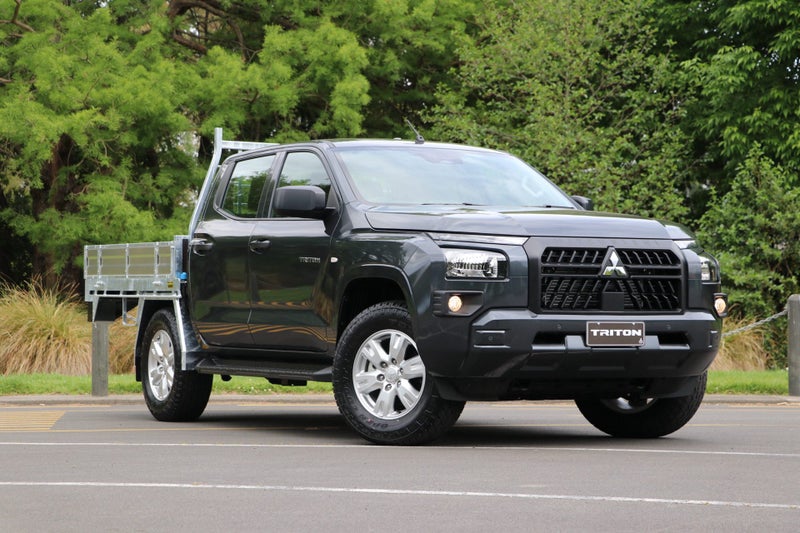 2026 Mitsubishi Triton GLX 4WD AUTO FLAT DECK