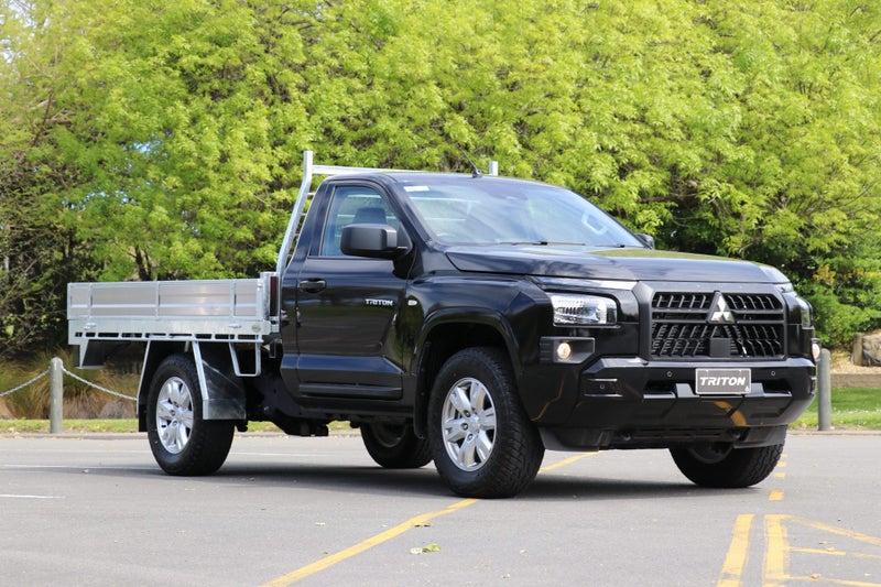 2026 Mitsubishi Triton GLX 4WD FLAT DECK SINGLE...