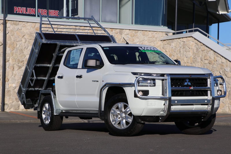 2026 Mitsubishi Triton GLX 4WD FLAT DECK TIPPER