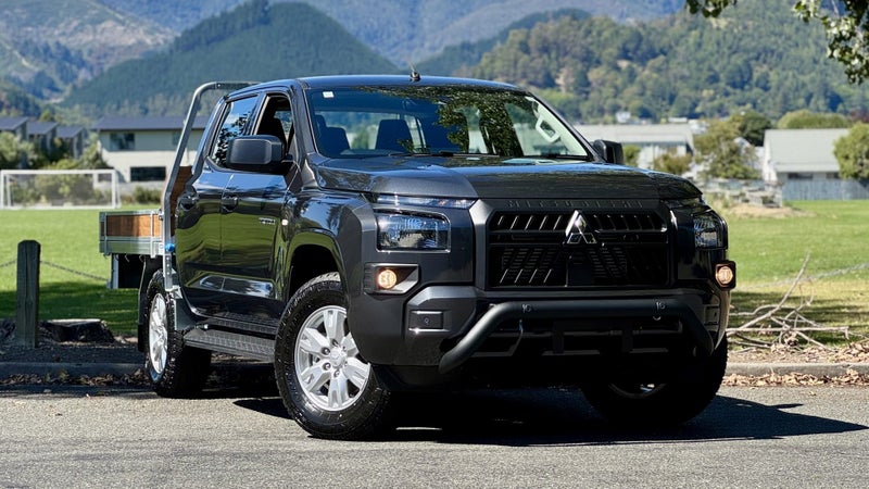 2026 Mitsubishi Triton GLX 4x4 Flat Deck - Read...