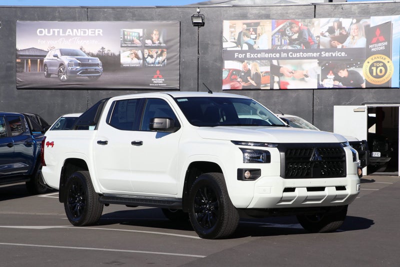 2026 Mitsubishi Triton GLX SPORT 4WD 6At ( GLXS )