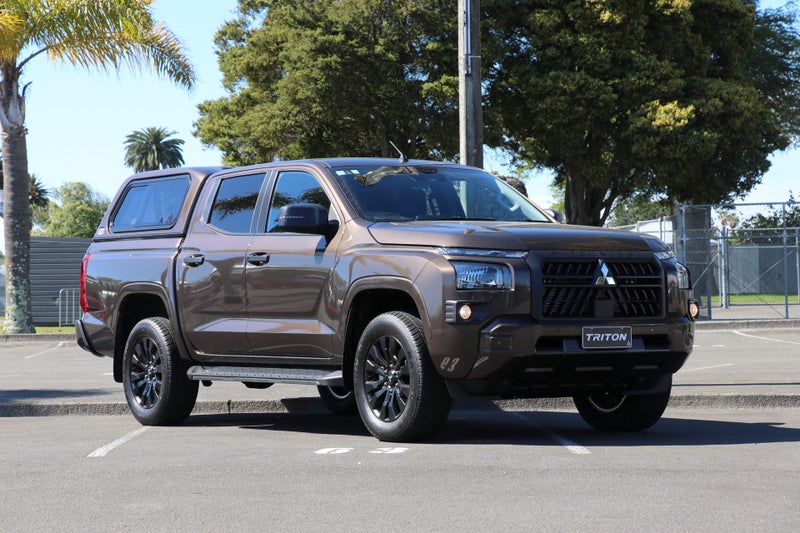2026 Mitsubishi Triton GLX SPORT 4WD 6At ( GLXS )
