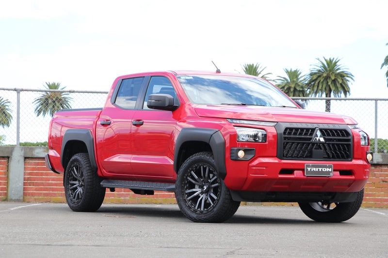 2026 Mitsubishi Triton GLX SPORT 4WD AUTO