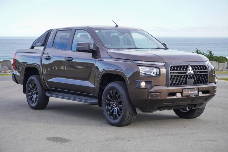 2026 Mitsubishi Triton GLX Sport 4x4 auto